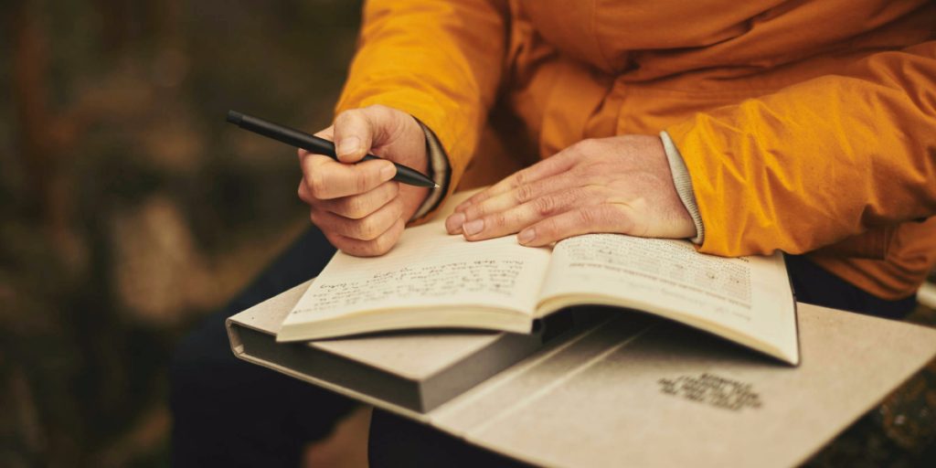 journal writing The power of spiritual journaling: Techniques and benefits
